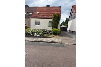 Gepflegtes Einfamilienhaus, bezugsfertig ab September 2026 - Dessau-Roßlau