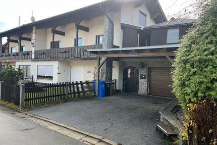 Haus zum Kaufen in Zwiesel 249.000,00 € 208 m²