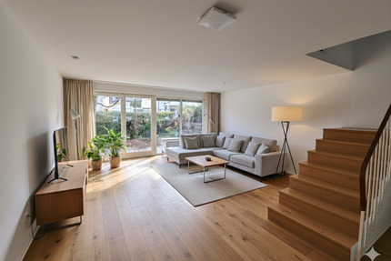 Natur & urbanes Leben: renoviertes Reihenhaus in ruhiger Lage - München Thalkirchen-Obersendling-Forstenried-Fürstenried-S