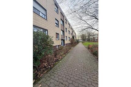 Renovierungsbedürftige Eigentumswohnung mit Balkon!Provisionsfrei - Bielefeld Stieghorst