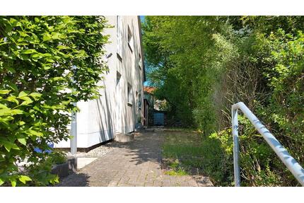Doppelhaushälfte mit Terrasse und Garten in ruhiger Lage - Otterberg
