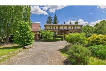 Storchenhof Marlow - Wo Natur auf Geschichte trifft