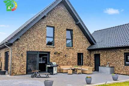 Haus zum Kaufen in Westerholt 499.000,00 € 218.41 m²