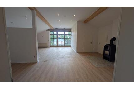 3-Zimmer Mietwohnung im 4-Parteienhaus - Neumarkt-Sankt Veit