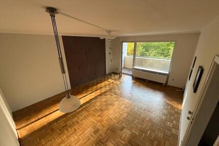 Helle 2-Zimmer-Wohnung mit Loggia in Offenbach-Bieber - Offenbach am Main