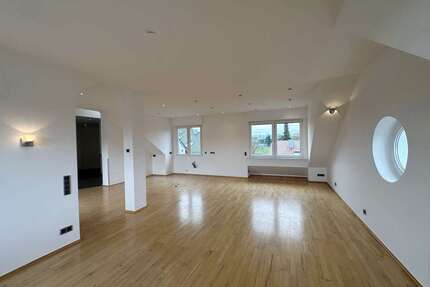 Wohnung zum Kaufen in Eschweiler 339.000,00 € 122.59 m²