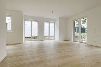 Haus zum Kaufen in München Hadern 2.650.000,00 € 211.8 m² - München / Hadern