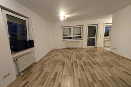 Teilmöblierte Einzimmerwohnung ab sofort frei - Hettstadt