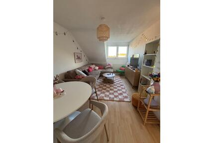 Zentrale, helle 3-Zimmer-Wohnung mit Trifelsblick - Landau in der Pfalz