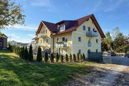 Wohnung zum Mieten in Ottenhofen 650,00 € 49 m²