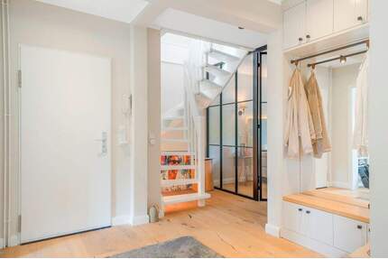 Ruhig & idyllisch! Aufwendig sanierte Maisonettewohnung in Buchholz - Buchholz / Seppensen