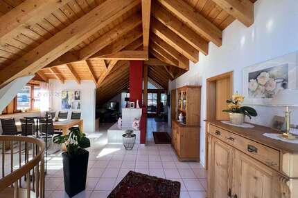 Wohnung zum Mieten in Lauterbach 1.220,00 € 152.56 m²
