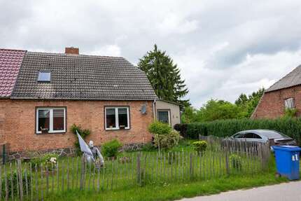 Haus zum Kaufen in Kriesow 77.000,00 € 110 m²