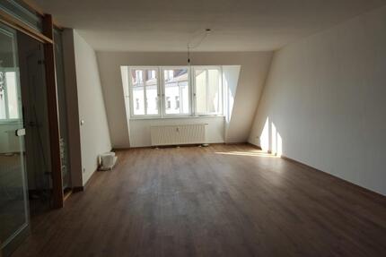5-Zi.-Dachgeschoss-Maisonettewohnung im Herzen der Meißner Altstadt- MW040104 - Meißen