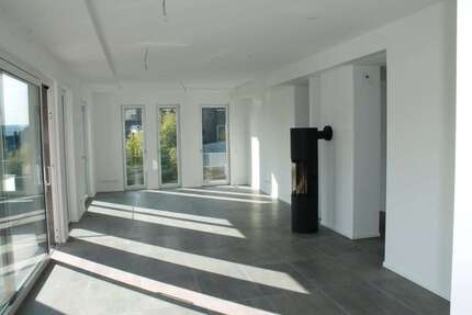 Wohnung zum Mieten in Wiesbaden 2.800,00 € 140 m²