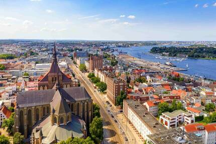 Sportstudio, Showroom, Büros, Verkaufsflächen & 40 Parkplätze in bester Lage von Rostock!