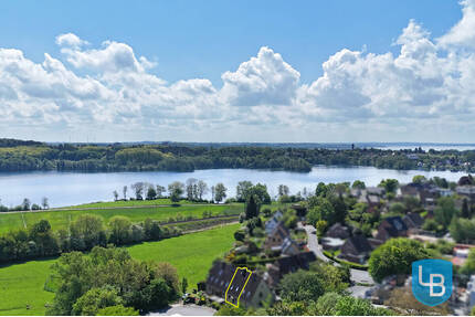 Wohnen zwischen Schöhsee & Trammer See- Gepflegtes Mittelreihenhaus mit Garten und Kamin - Plön
