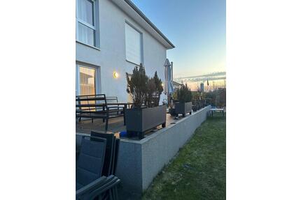 Gemütliches Zimmer in Haus WG - 750,00&nbsp;EUR Kaltmiete, ca.&nbsp; 270,00&nbsp;m&sup2; in Berlin (PLZ: 13469) Reinickendorf