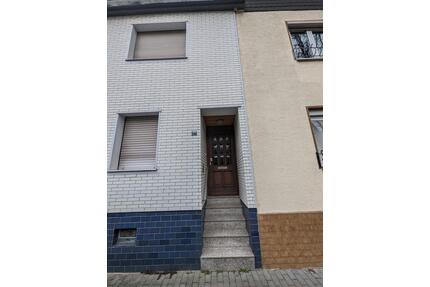 Vermietung in Mainz - Weisenau - 950,00&nbsp;EUR Kaltmiete, ca.&nbsp; 53,70&nbsp;m&sup2; in Ingelheim am Rhein (PLZ: 55263) Wackernheim