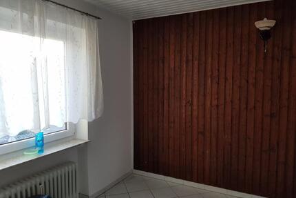 4,5 Zi. Whg 110 qm Tiefenbach - 775,00&nbsp;EUR Kaltmiete, ca.&nbsp; 110,00&nbsp;m&sup2; in Bad Buchau (PLZ: 88422)