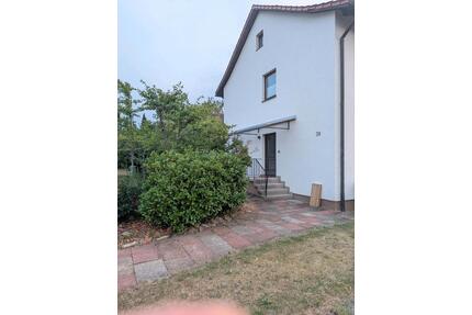 Zwei Familien Haus - 580.000,00&nbsp;EUR Kaufpreis, ca.&nbsp; 140,00&nbsp;m&sup2; in Eckental (PLZ: 90542)