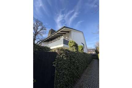 Haus zum Kaufen in Hamburg 972.000,00 € 176.9 m²