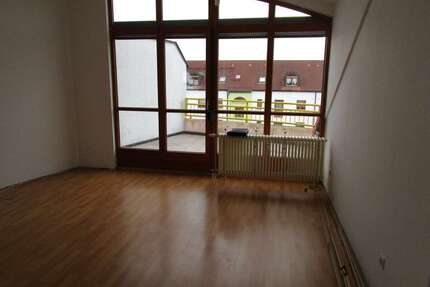 Wohnung zum Mieten in Waldheim 463,00 € 83 m²