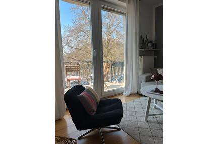 Möblierte 3-Zi Wohnung + 2 Balkone + Festungsblick | befristet - Würzburg