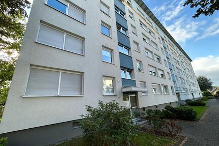 3-Zimmer-Wohnung mit Balkon in Dormagen-Hackenbroich zu vermieten
