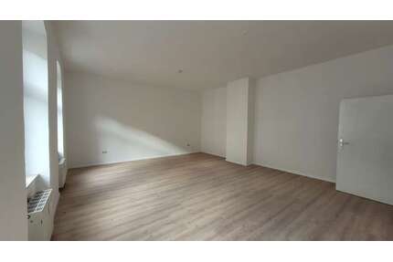 Wohnung zum Mieten in Chemnitz 300,00 € 60 m²