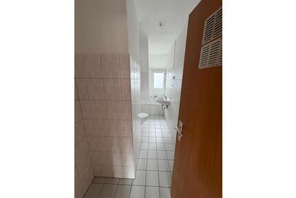 Dachgeschosswohnung - 400,00&nbsp;EUR Kaltmiete, ca.&nbsp; 76,00&nbsp;m&sup2; in Duderstadt (PLZ: 37115)