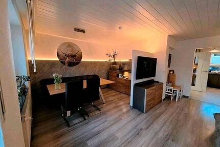 Modernes Reihenhaus in Krötenbruck - Hof Christiansreuth