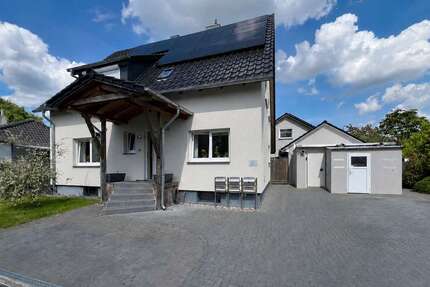 Haus zum Kaufen in Garbsen OT. Frielingen 825.000,00 € 297 m²
