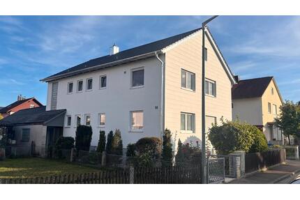 Schöne 3,5 - Zimmer-Wohnung - 870,00&nbsp;EUR Kaltmiete, ca.&nbsp; 83,00&nbsp;m&sup2; in Schrobenhausen (PLZ: 86529)