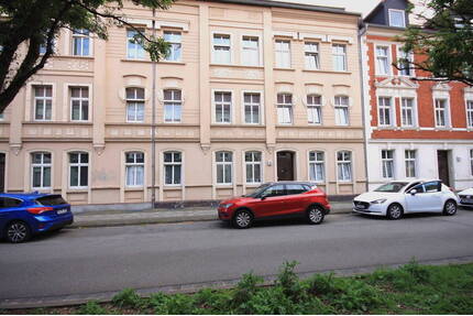 Bezugsfreie 2-Zimmer-Dachgeschosswohnung im beliebten Jahnschulviertel - Wittenberge