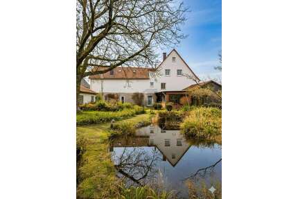 Haus zum Kaufen in Möhnesee 760.000,00 € 390 m²