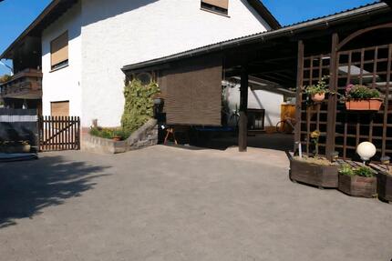 Dreifamilienhaus - 415.000,00&nbsp;EUR Kaufpreis, ca.&nbsp; 270,00&nbsp;m&sup2; in Katzweiler (PLZ: 67734)