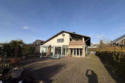Haus zum Kaufen in Lebach 420.000,00 € 350 m²