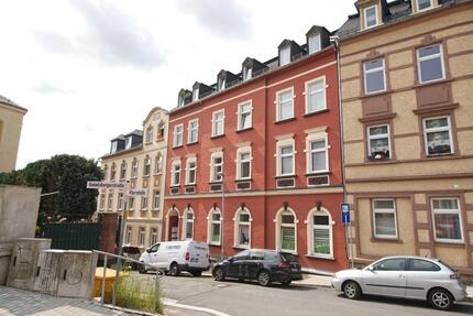 Sanierte großzügige 2 Raumwohnung auf dem Zeller Berg in Aue - Aue-Bad Schlema