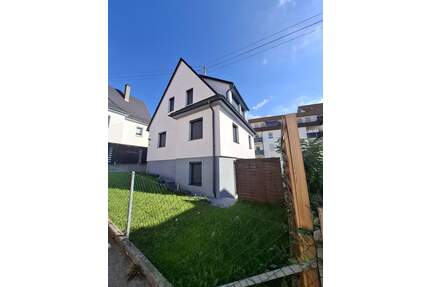 Einfamilienhaus - 385.000,00&nbsp;EUR Kaufpreis, ca.&nbsp; 130,00&nbsp;m&sup2;&nbsp;Wohnfl&auml;che in Albstadt (PLZ: 72458) Ebingen