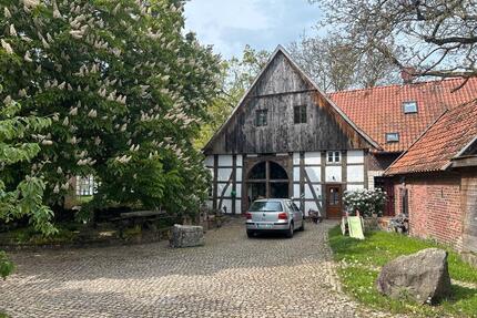 Fachwerkhaus zu verkaufen - 680.000,00&nbsp;EUR Kaufpreis, ca.&nbsp; 320,00&nbsp;m&sup2; in Lemgo (PLZ: 32657)