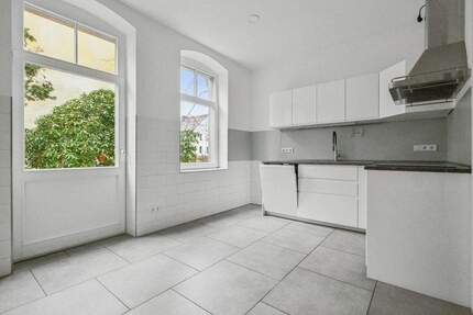 +++Charmante Altbau-4-Raum-Wohnung (119,75 m2) mit teilbarem Flur & heller Küche mit Durchreiche!+++ - Neustadt