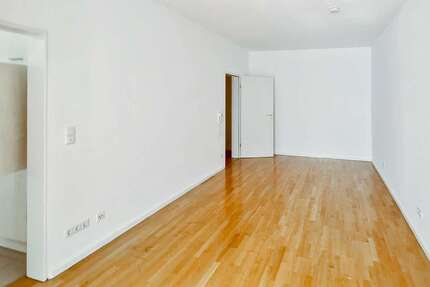 Wohnung zum Kaufen in München 695.000,00 € 67.2 m²