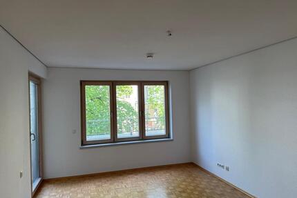 Großzügige 3-Zimmer-Wohnung mit Innenhofblick - Frankfurt am Main Innenstadt 1