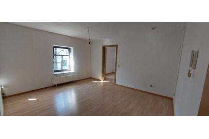 2 Raumwohnung mit Küche im Zentrum - Bernburg (Saale)