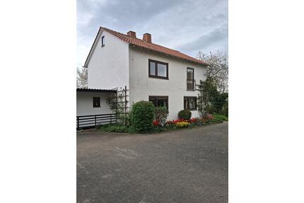 Bauernhof mit 5500 qm Grundstück, Resthof, Bauernhaus, Scheune - Korbach