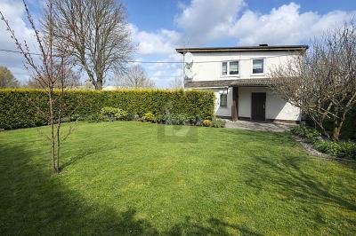 GROßER GARTEN -3 STELLPLÄTZE-PLATZ & POTENZIAL - Kassel