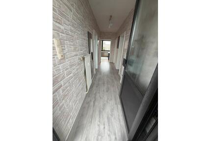 3ZW Linnich Zentrum - 750,00&nbsp;EUR Kaltmiete, ca.&nbsp; 80,00&nbsp;m&sup2; in Linnich (PLZ: 52441)