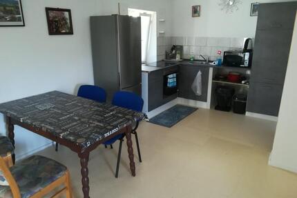 Möblierte 2-Zi.-Wohnung mit Stellplatz - Ellzee