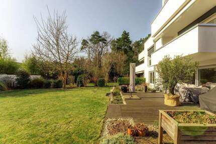 Barrierefrei - 3-Zimmer Erdgeschosswohnung mit eigenem Garten - Bergisch Gladbach Refrath